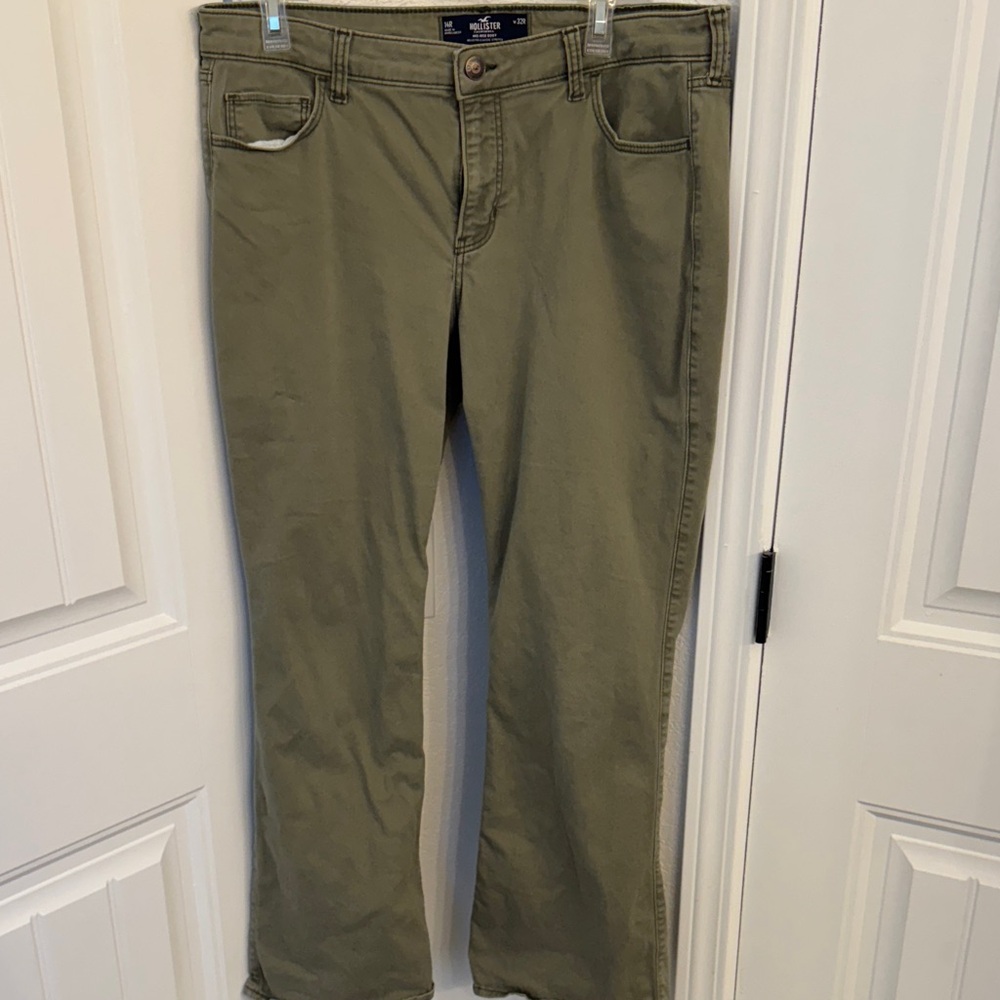 Hollister Sage Green Mid-Rise Pants